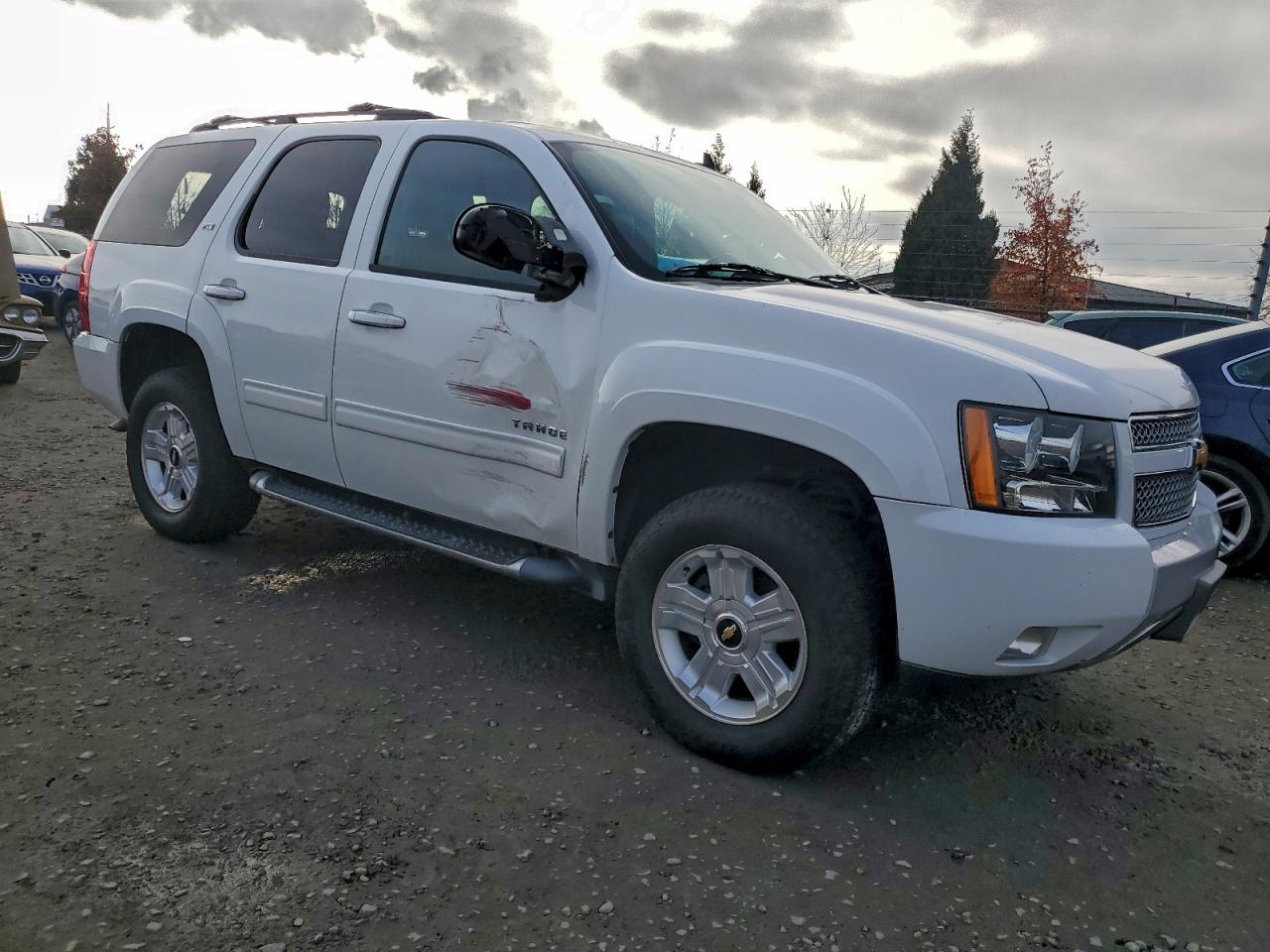 CHEVROLET TAHOE K1500 LT