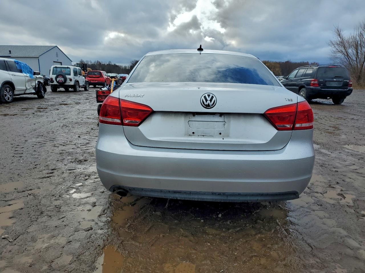 VOLKSWAGEN PASSAT S