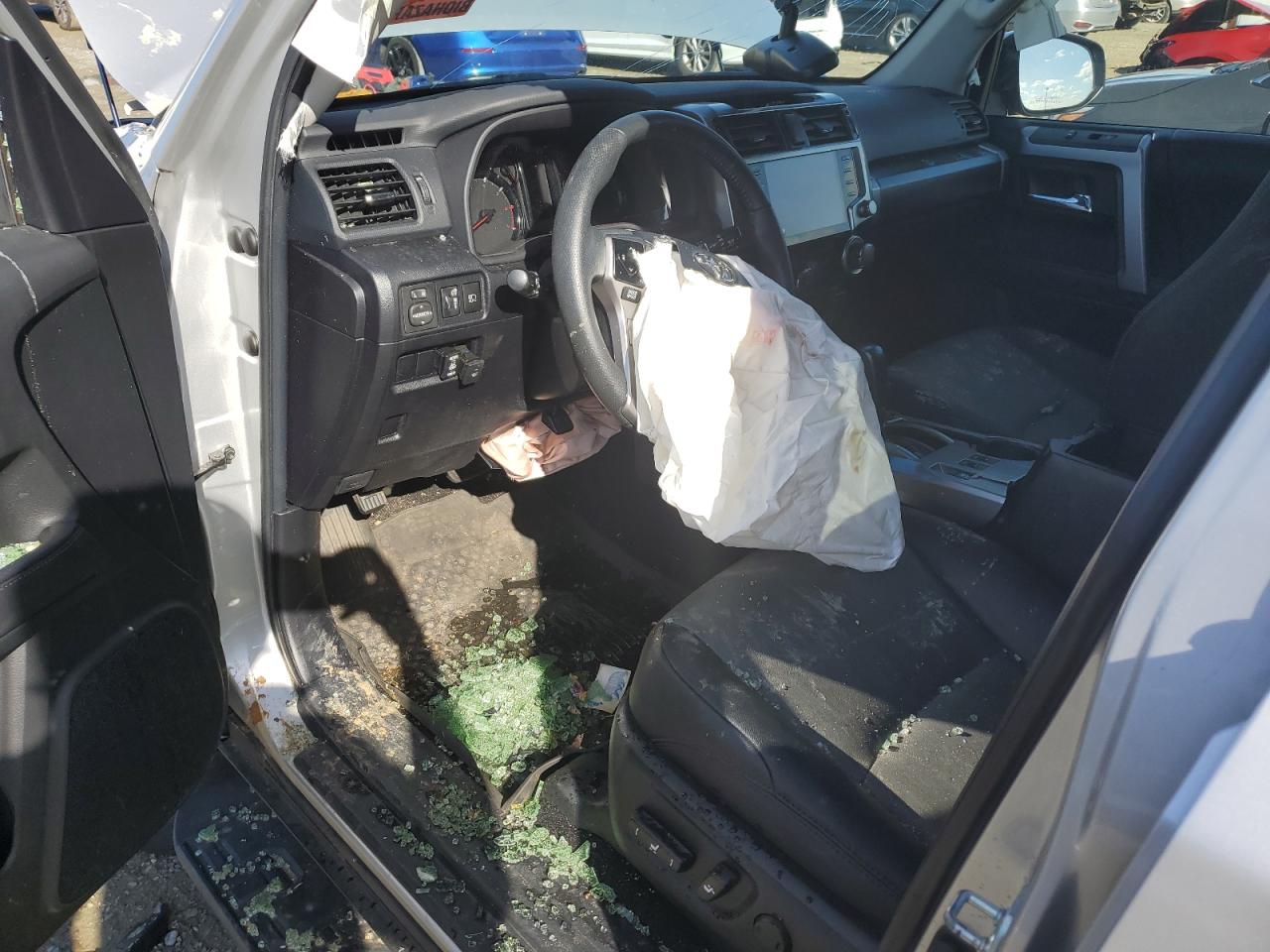 TOYOTA 4RUNNER SR5/SR5 PREMIUM