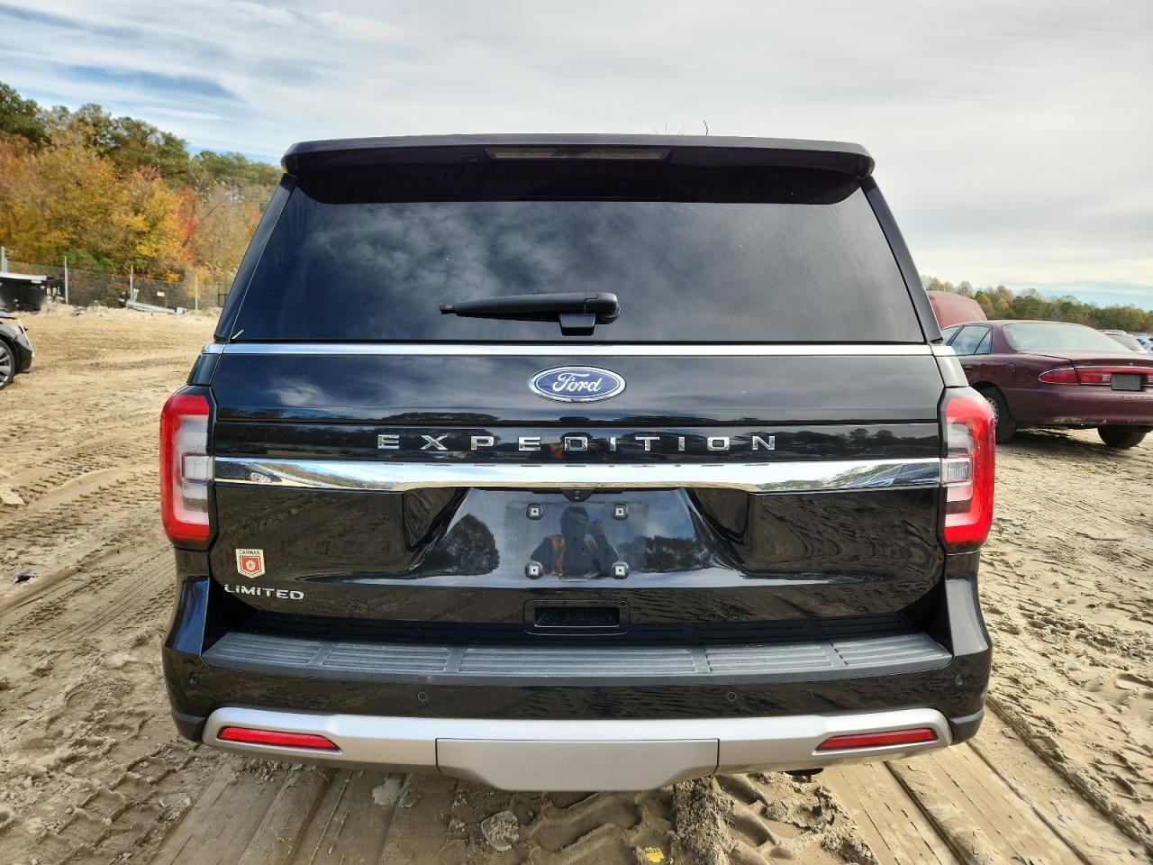 FORD EXPEDITION LIMITED