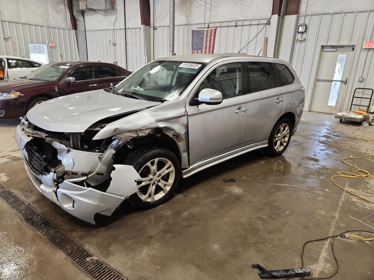Lot #3297186873 2014 MITSUBISHI OUTLANDER