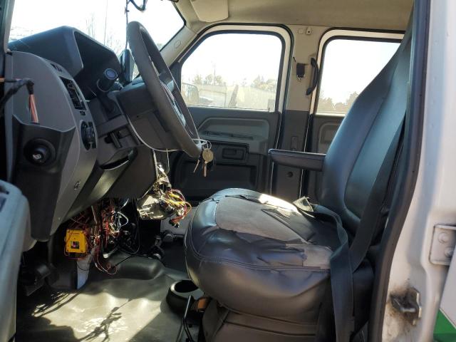 2014 MV1 VAN - 57WMD2A64EM101851