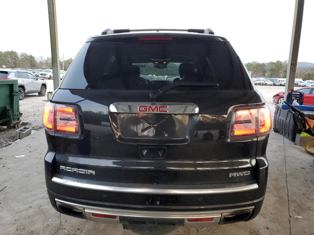 GMC ACADIA DENALI