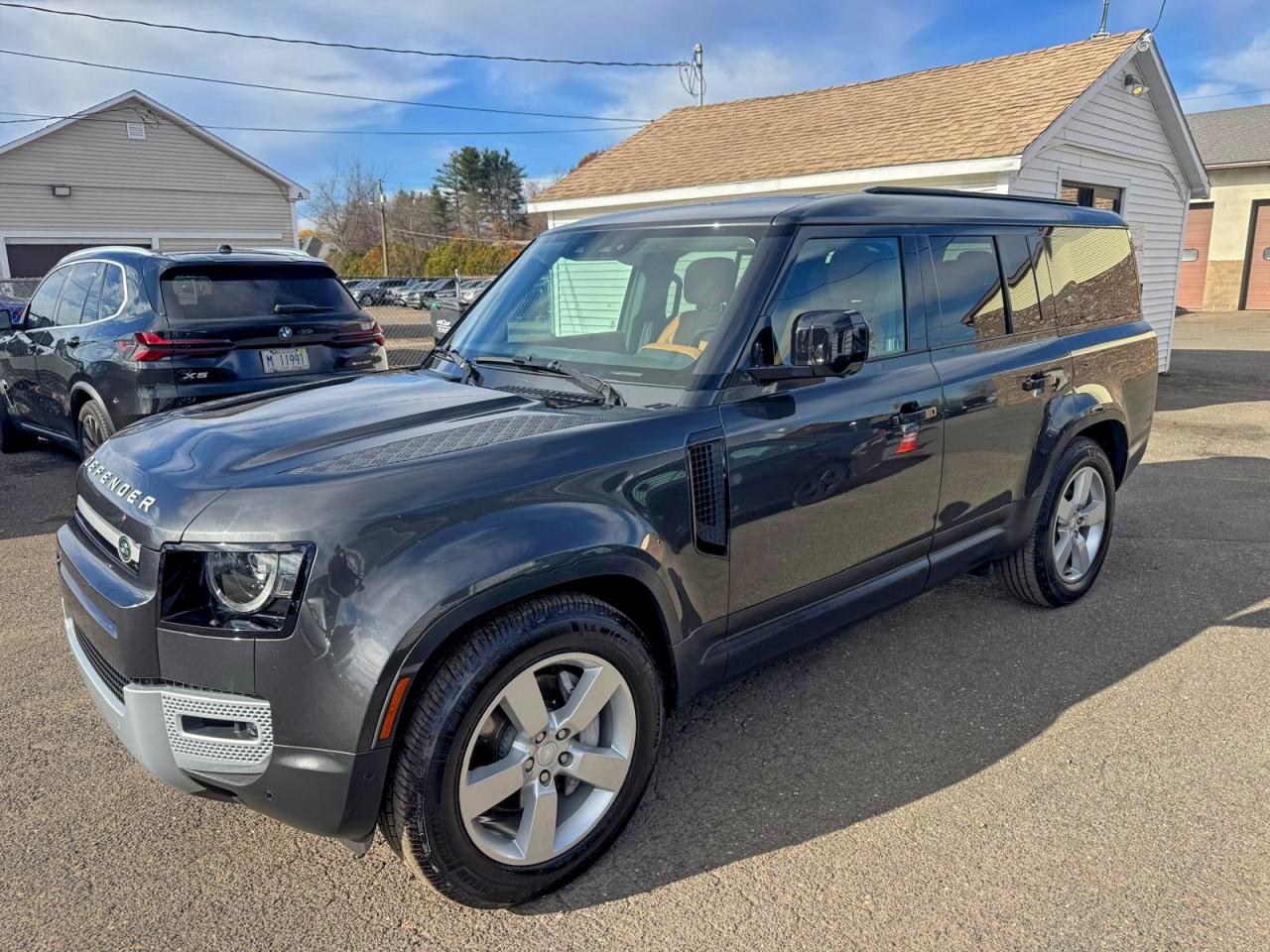LAND ROVER DEFENDER 130 FIRST EDITION