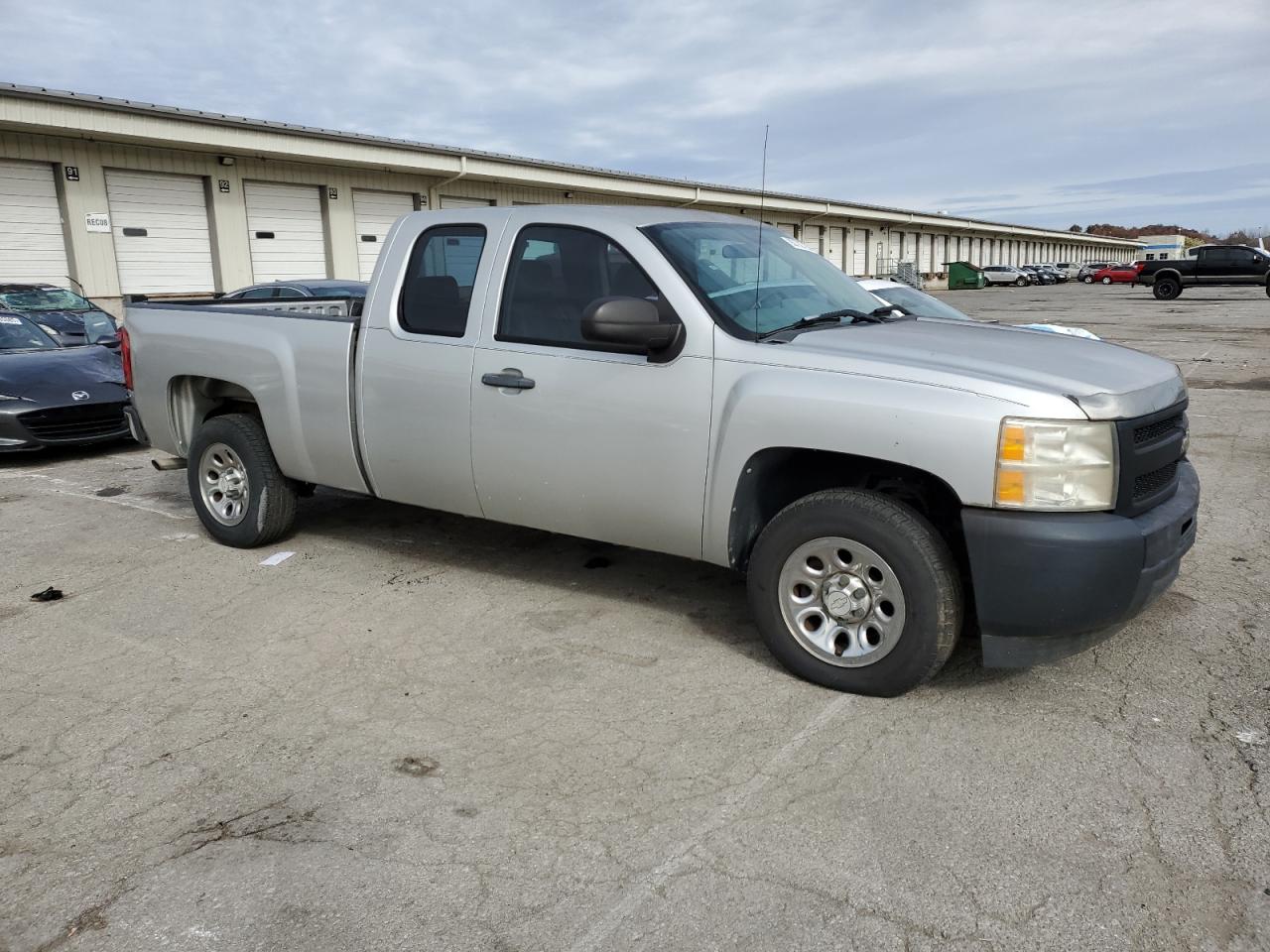 CHEVROLET SILVERADO C1500