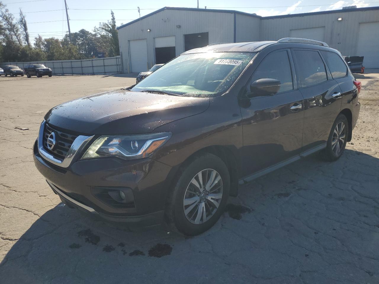 NISSAN PATHFINDER SL