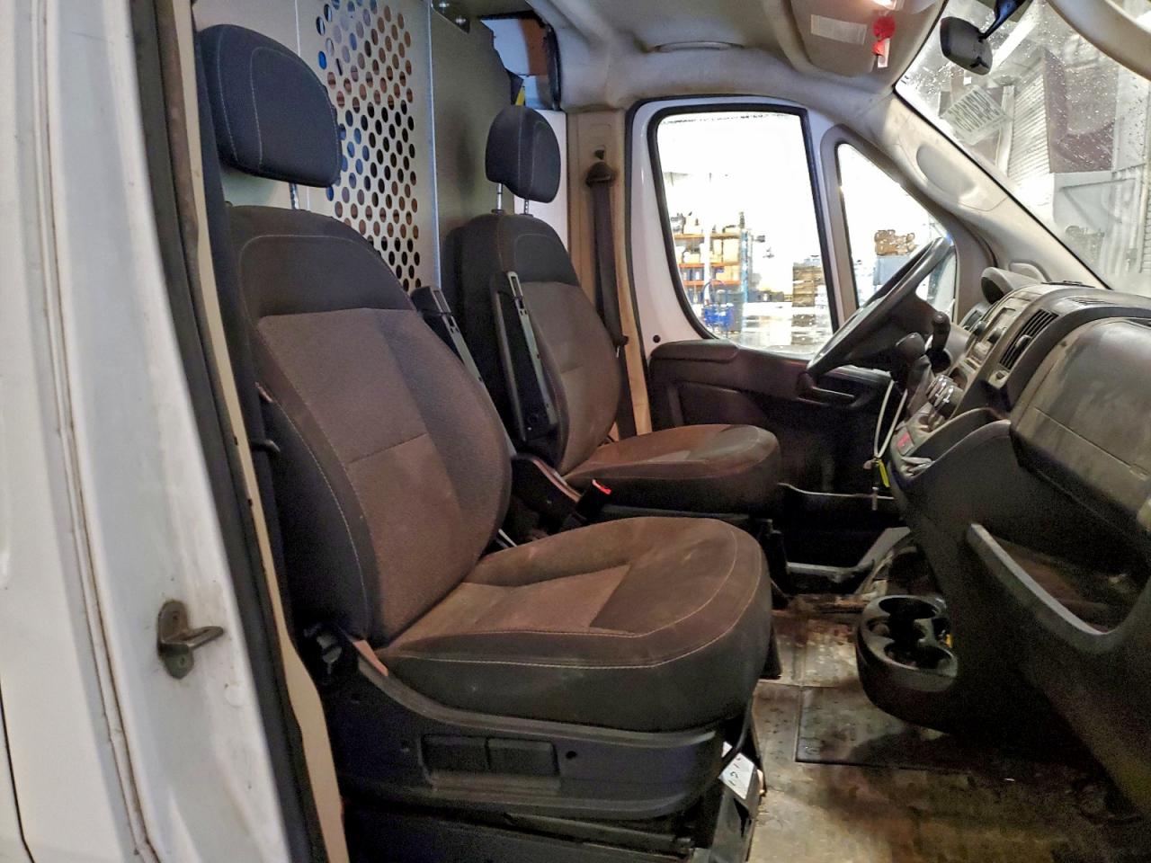 RAM PROMASTER 2500 HIGH