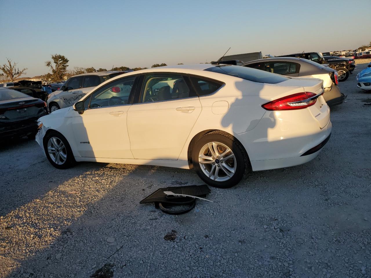 FORD FUSION SE HYBRID