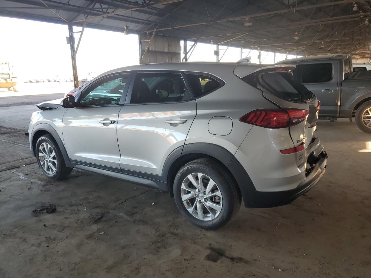 HYUNDAI TUCSON SE