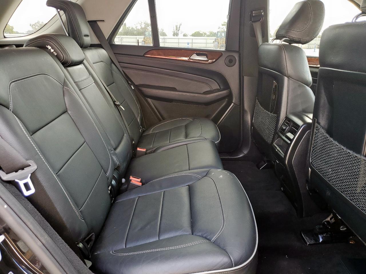 MERCEDES-BENZ M-CLASS 550 4MATIC