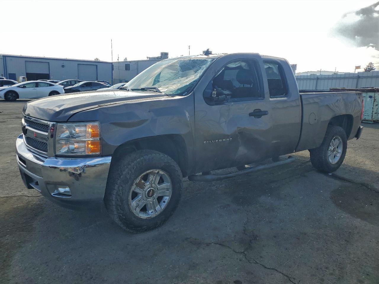 CHEVROLET SILVERADO K1500 LT