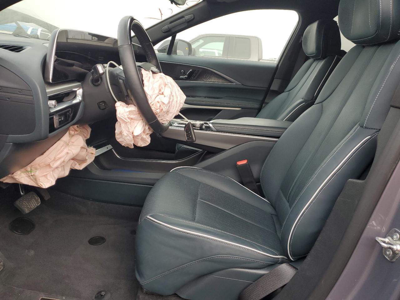 CADILLAC LYRIQ LUXURY