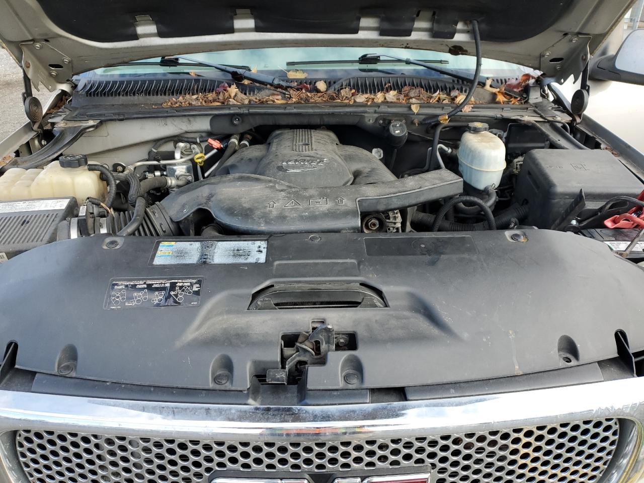 Lot #3293671393 2005 GMC YUKON XL D