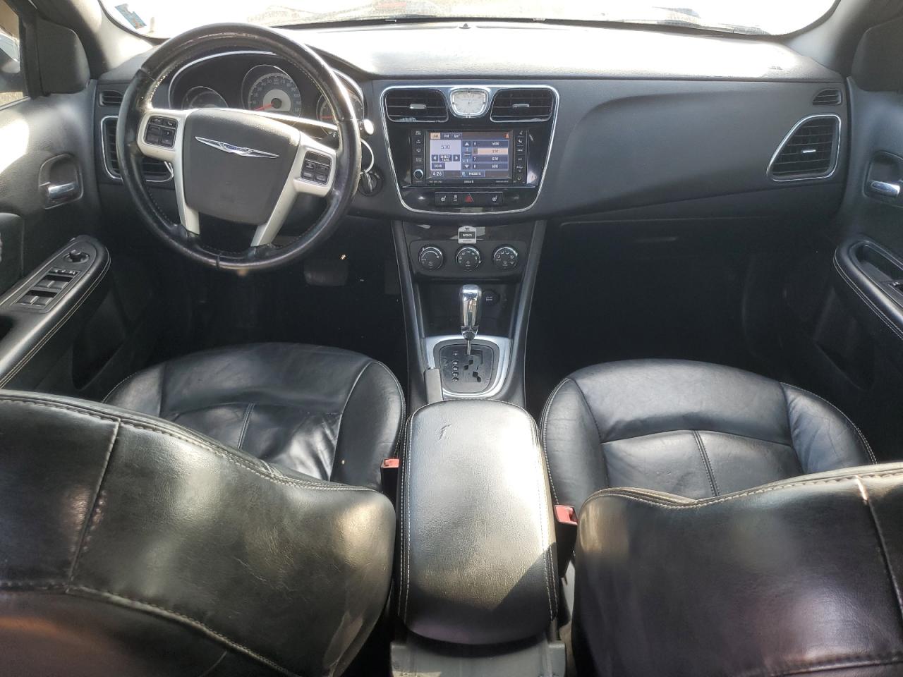 CHRYSLER 200 LIMITED