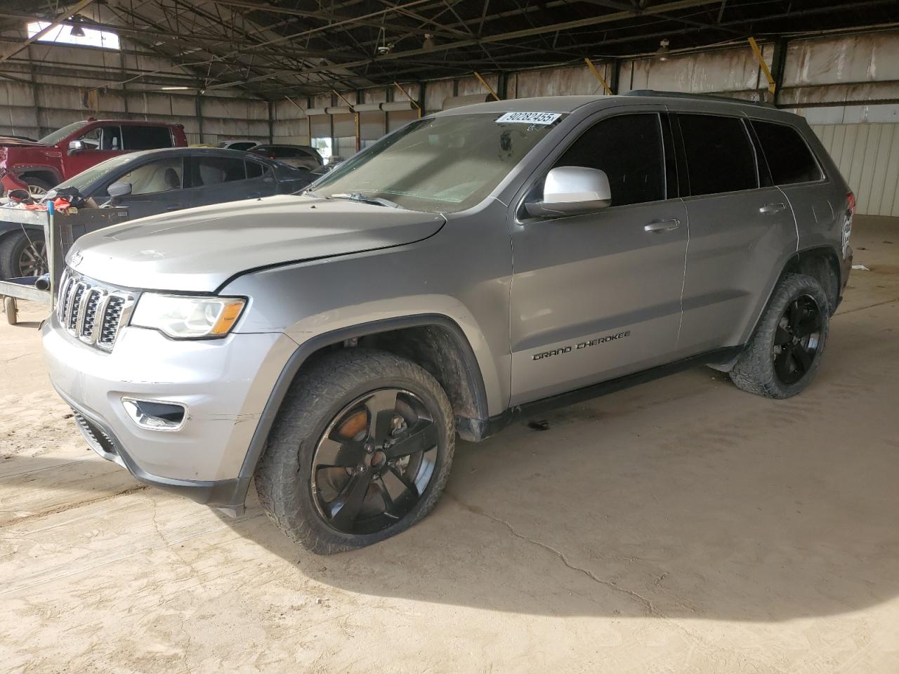 JEEP GRAND CHEROKEE LAREDO