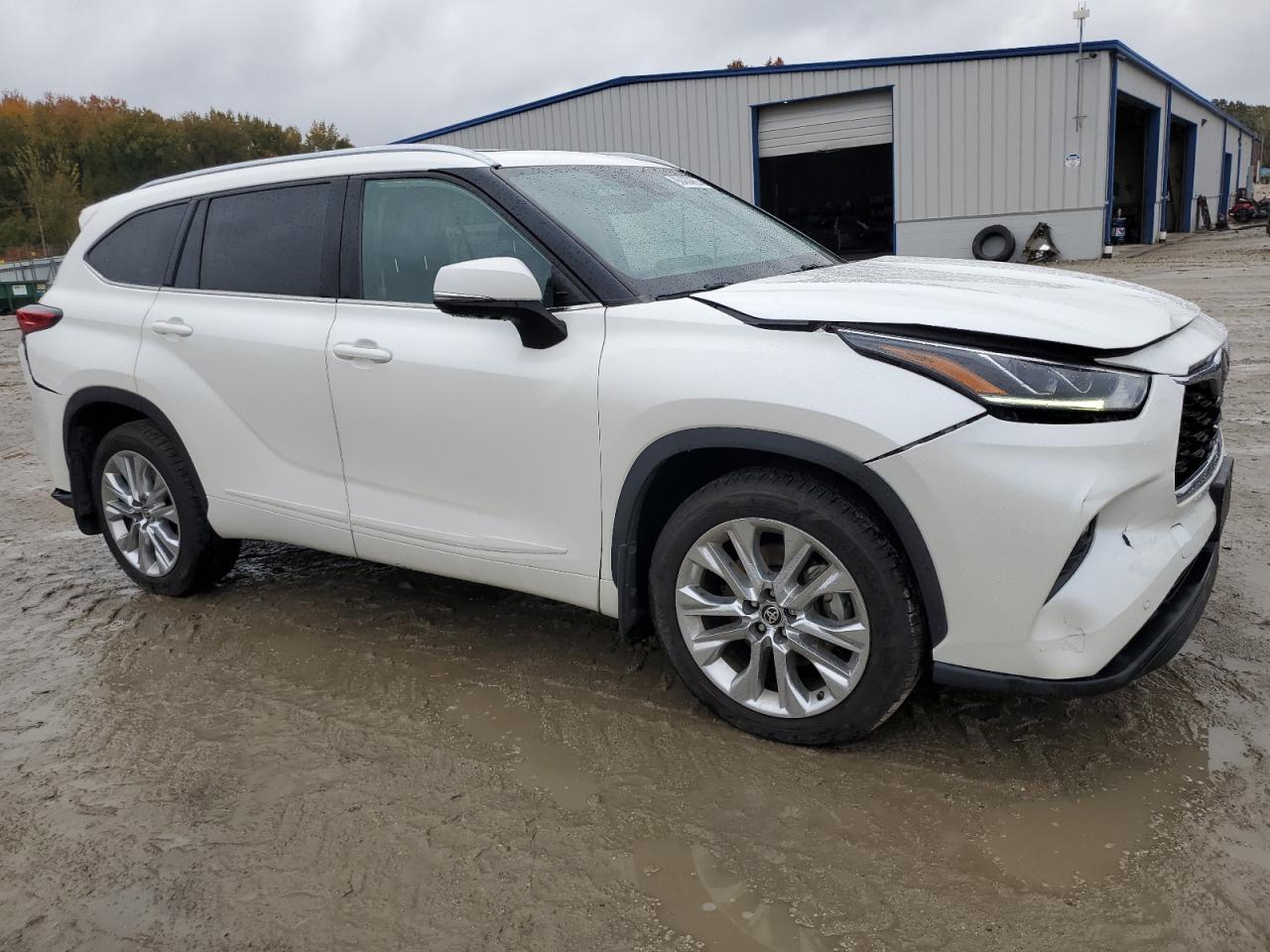 TOYOTA HIGHLANDER LIMITED