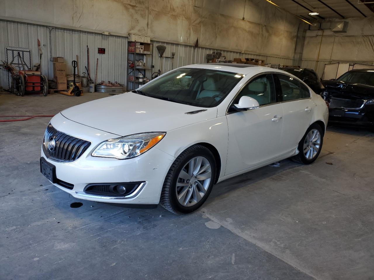 BUICK REGAL PREMIUM