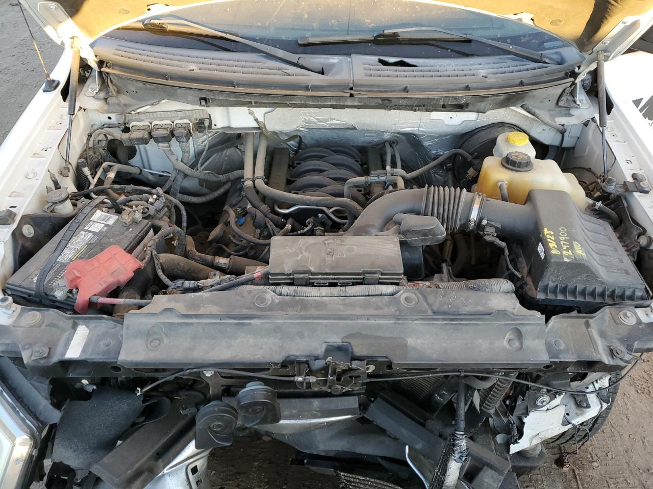 FORD F-150 SUPER CAB