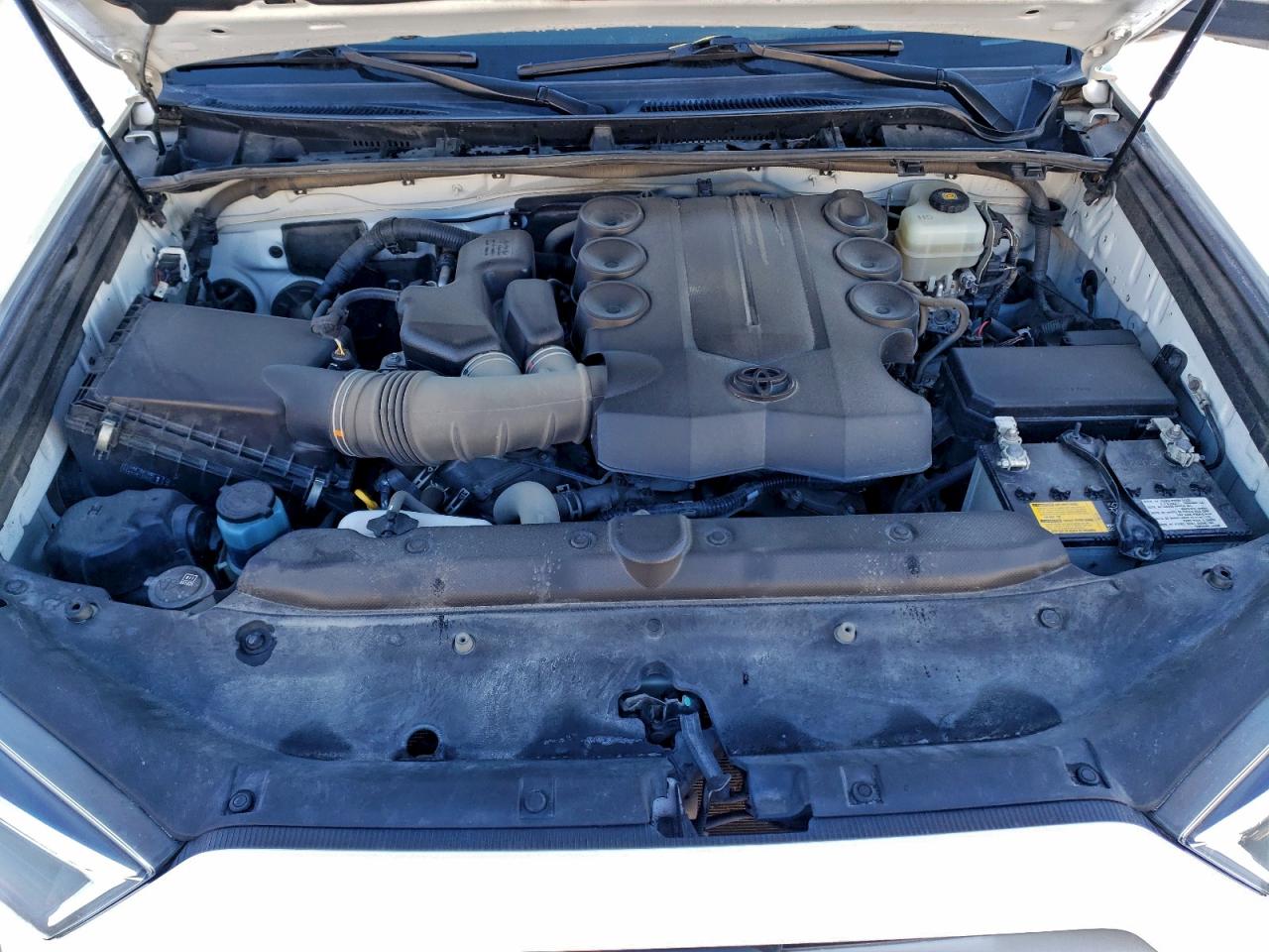 TOYOTA 4RUNNER SR5/SR5 PREMIUM