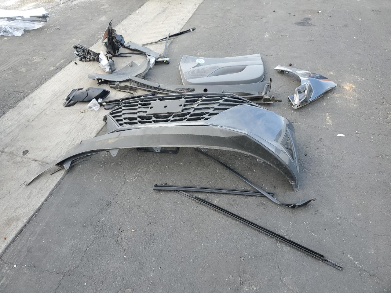 Lot #3311603317 2023 HYUNDAI ELANTRA BL