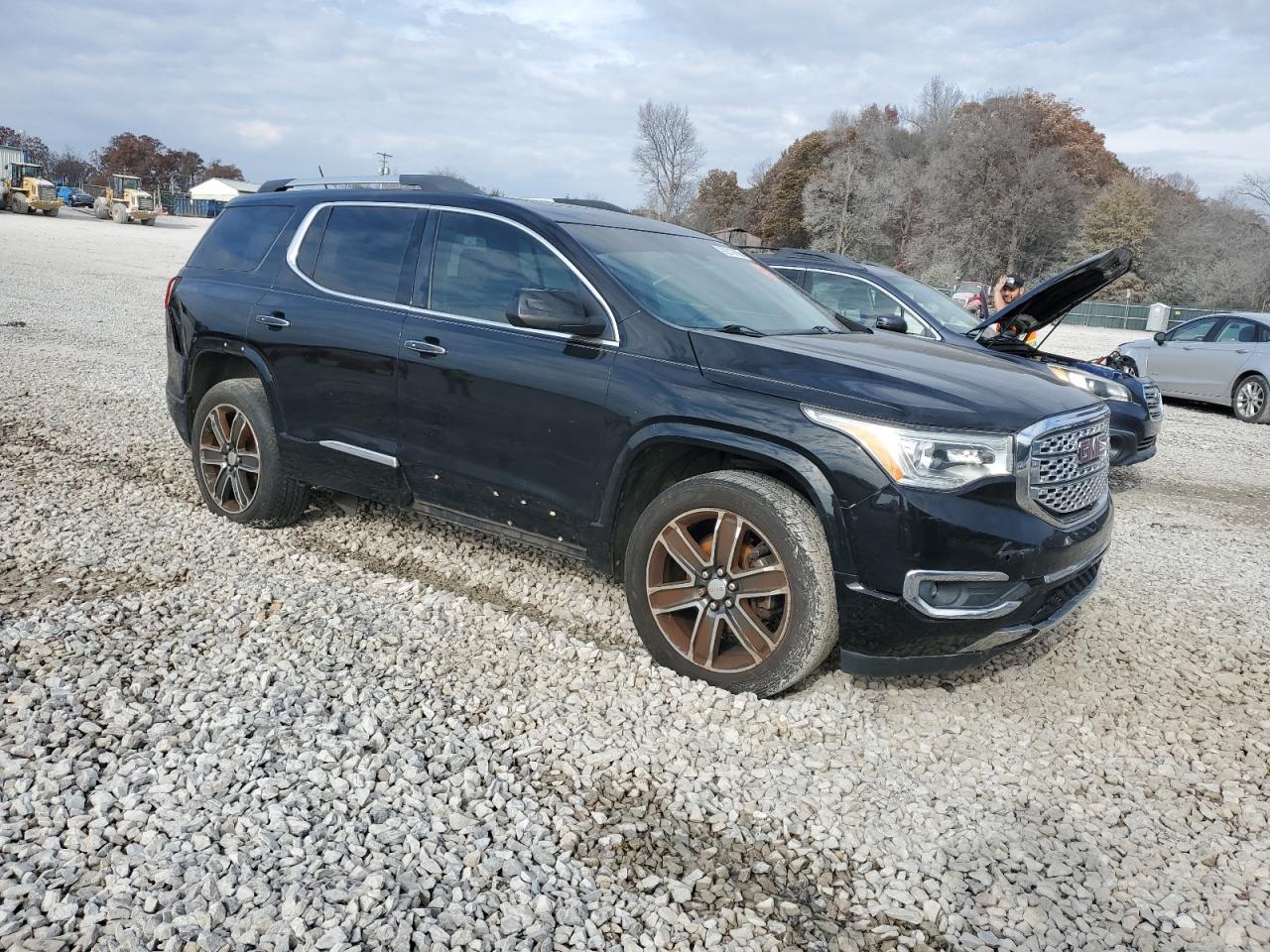 GMC ACADIA DENALI