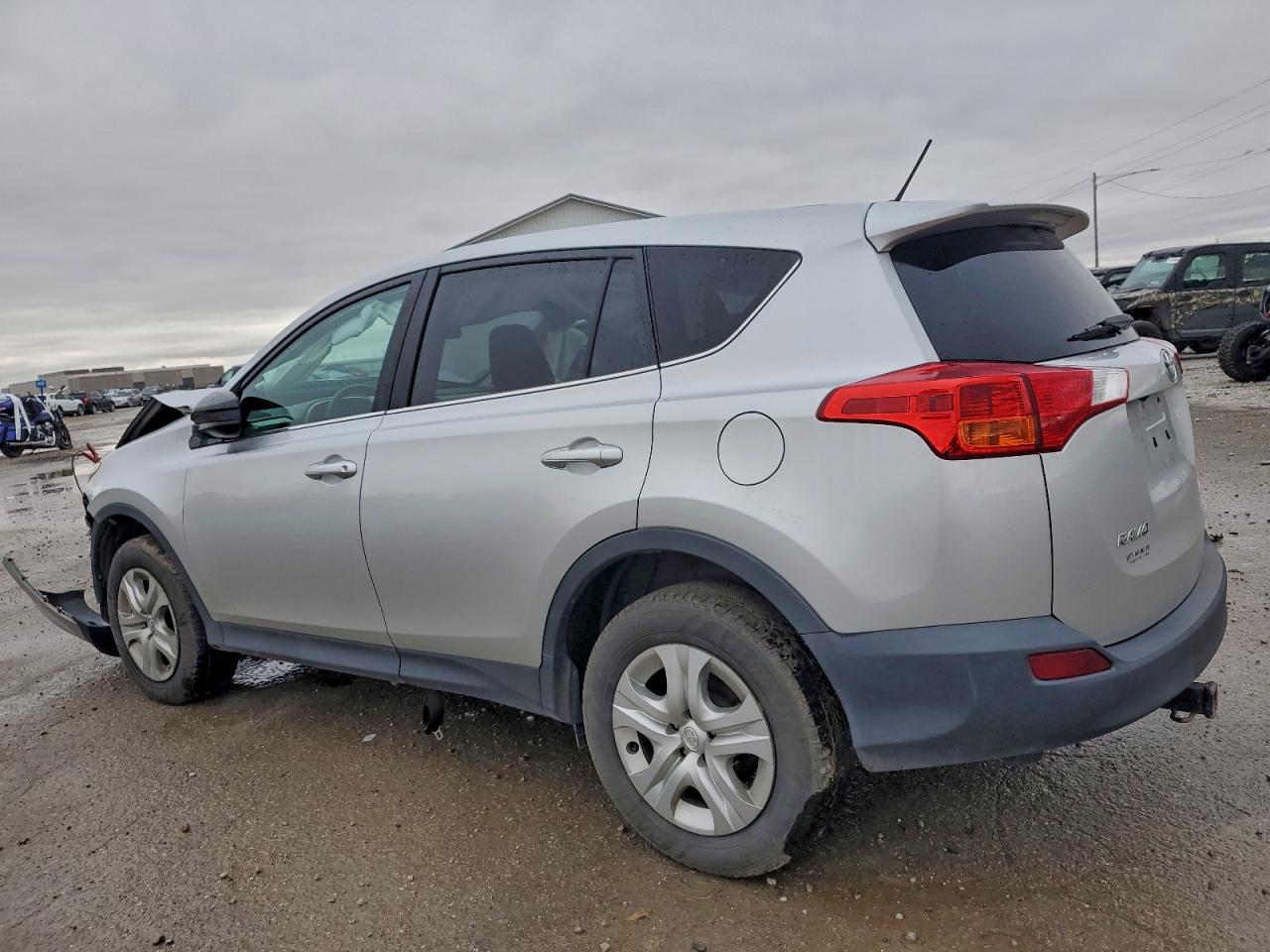 TOYOTA RAV4 LE