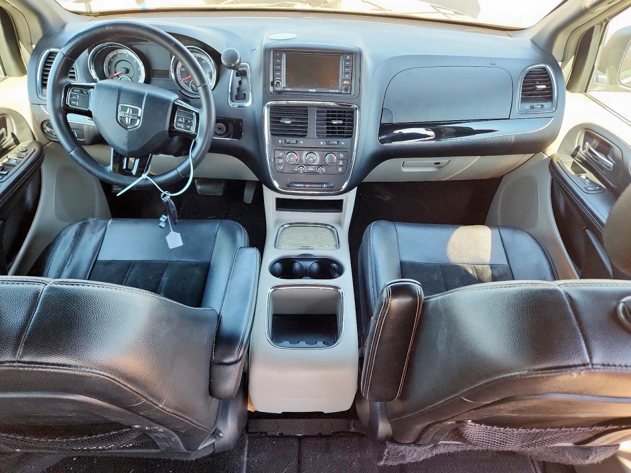 DODGE GRAND CARAVAN SXT