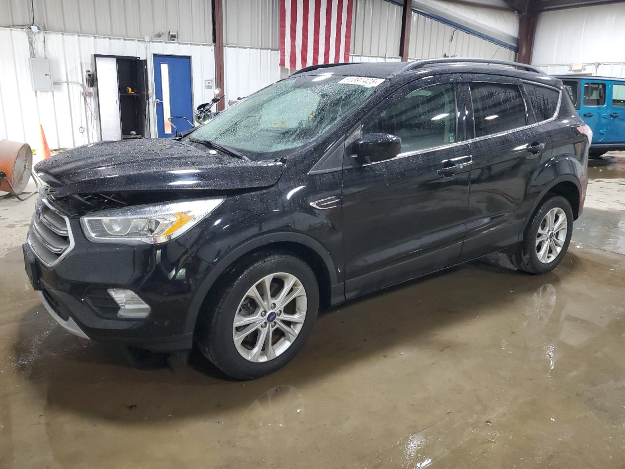 FORD ESCAPE SE