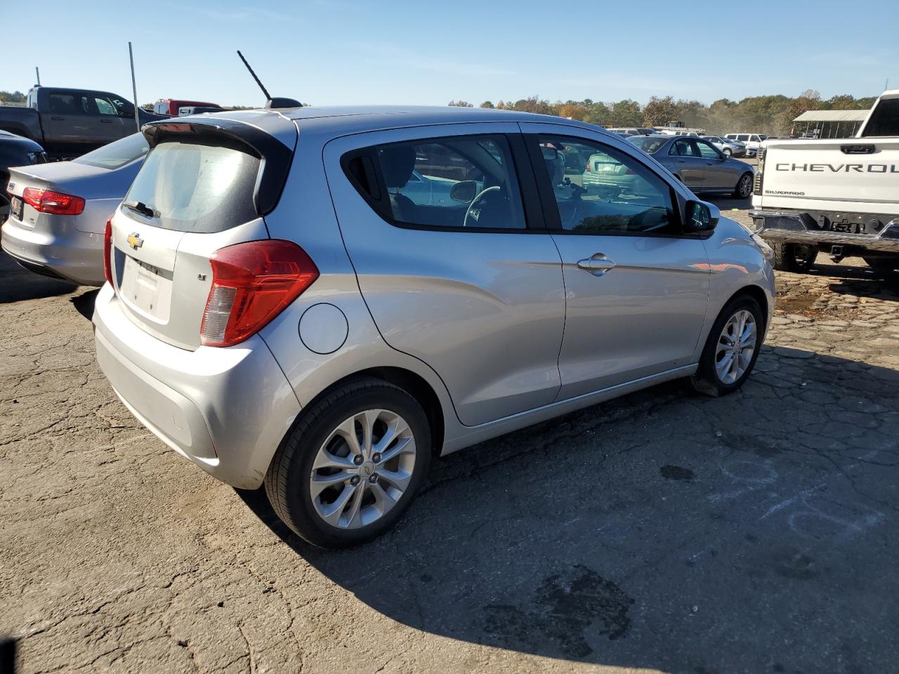 CHEVROLET SPARK 1LT