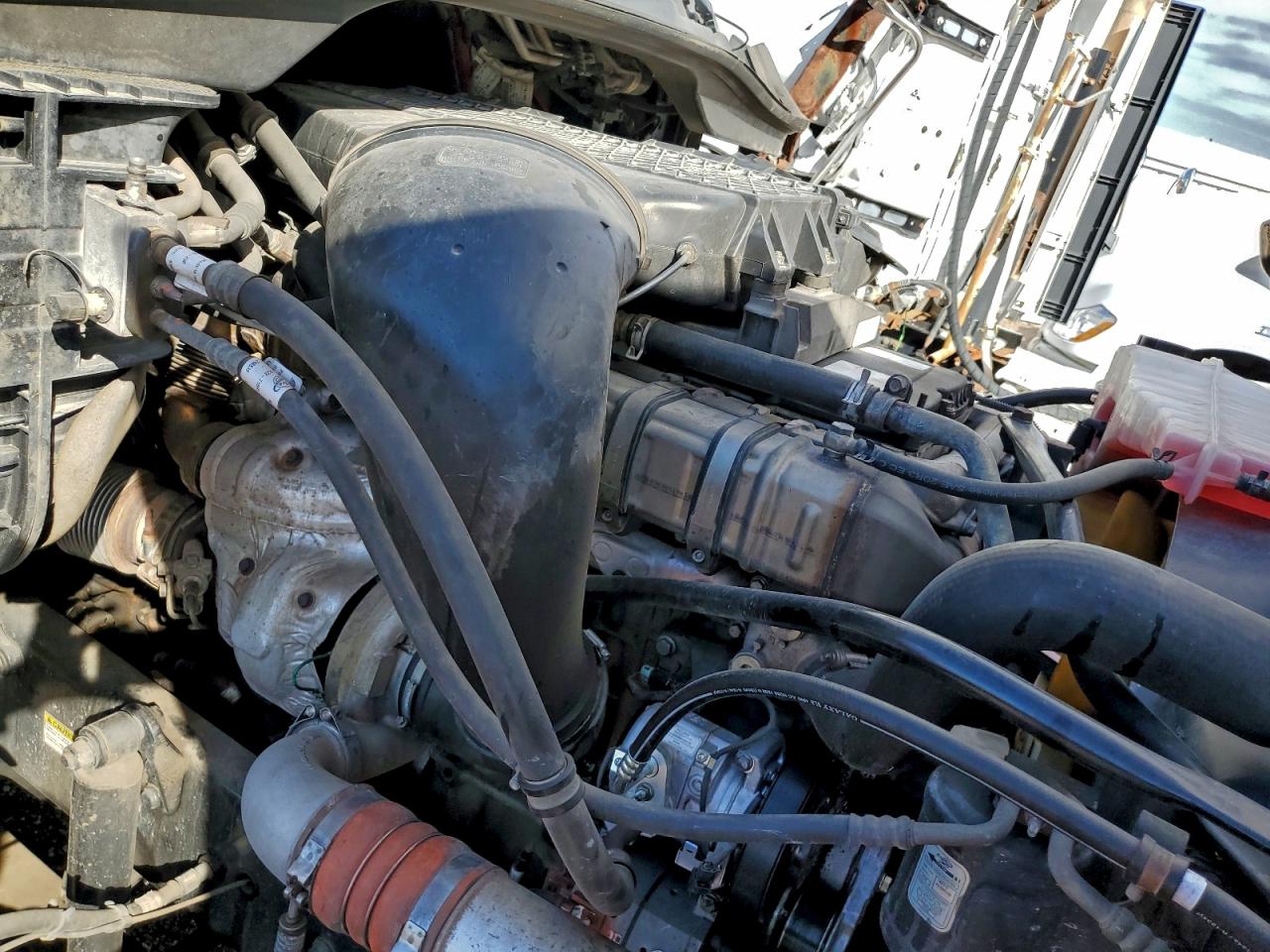 Lot #3298202032 2017 FREIGHTLINER CASCADIA 1