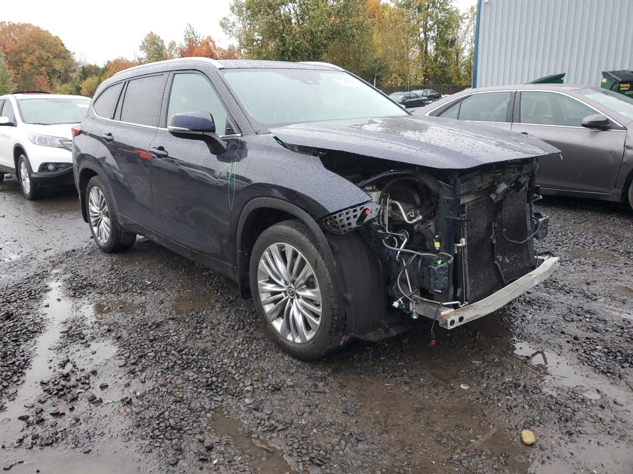 TOYOTA HIGHLANDER PLATINUM