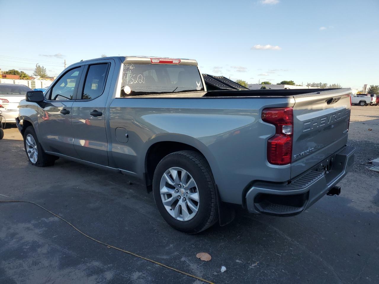 CHEVROLET SILVERADO C1500 CUSTOM