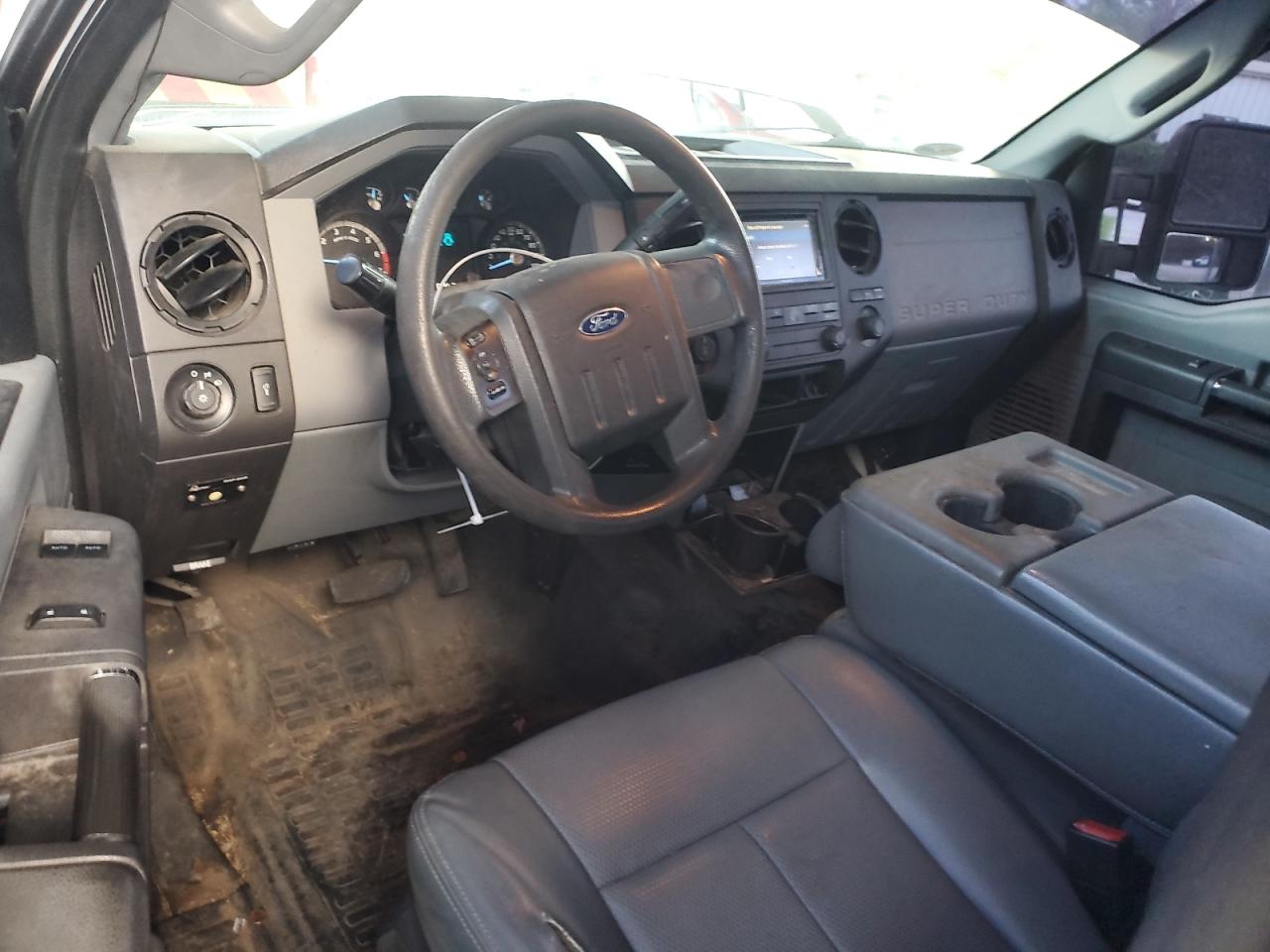 FORD F-350 SUPER DUTY