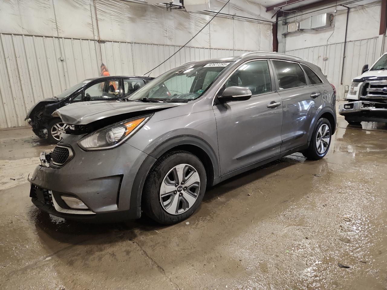 Lot #3309640087 2017 KIA NIRO EX