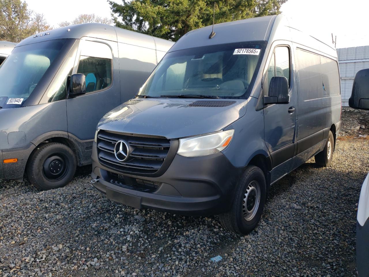 MERCEDES-BENZ SPRINTER 2500/3500