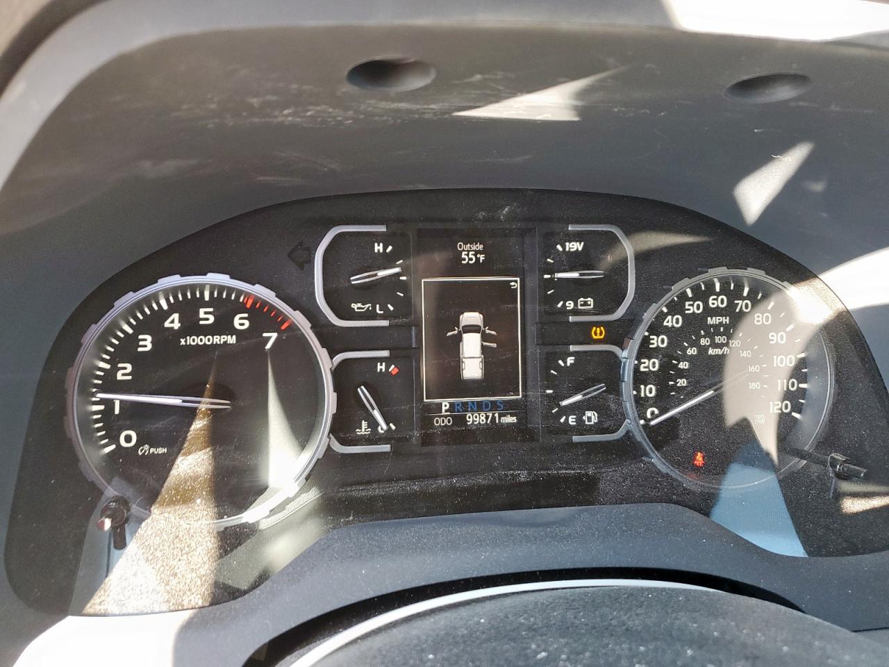 TOYOTA TUNDRA CREWMAX SR5