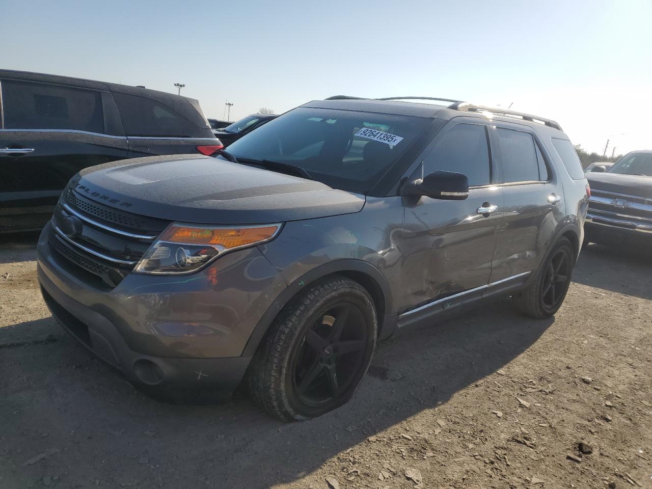FORD EXPLORER XLT