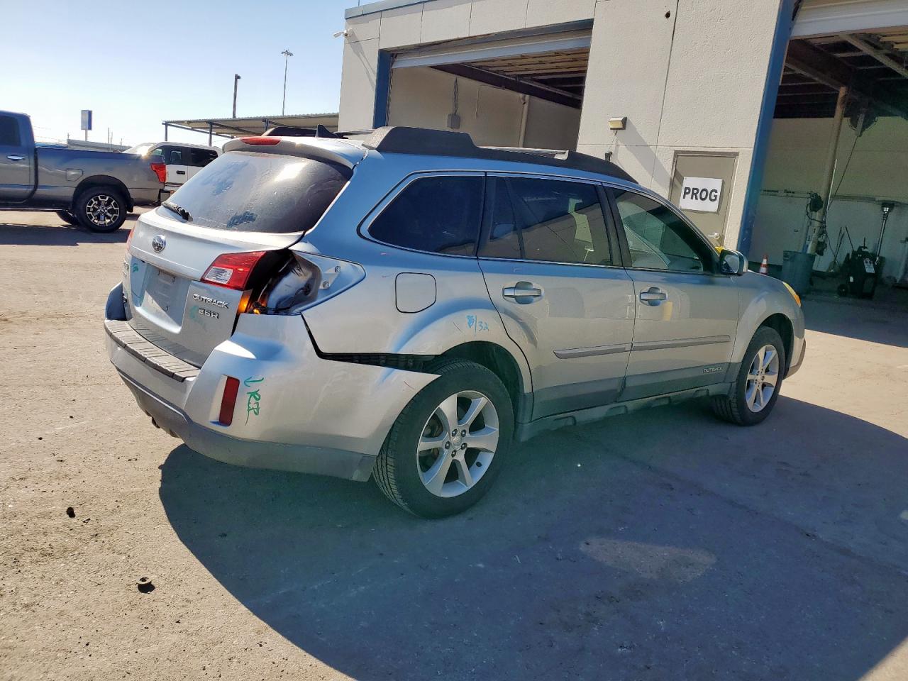 SUBARU OUTBACK 3.6R LIMITED