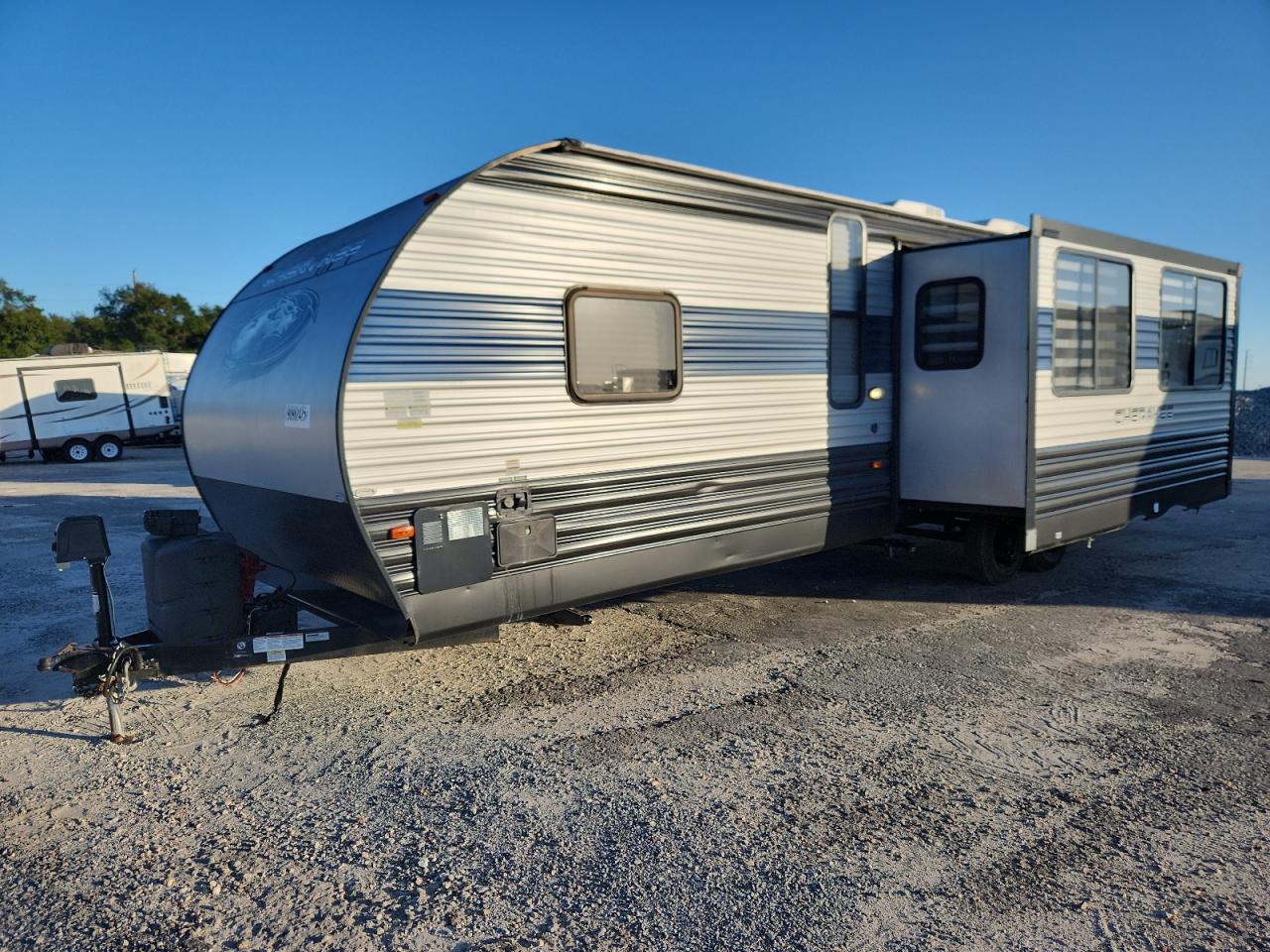 Lot #3302885934 2021 FOREST RIVER CHEROKEE 294GEBG