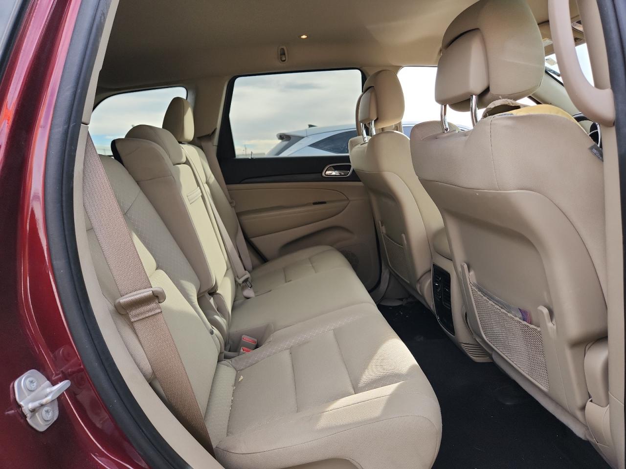 JEEP GRAND CHEROKEE LAREDO