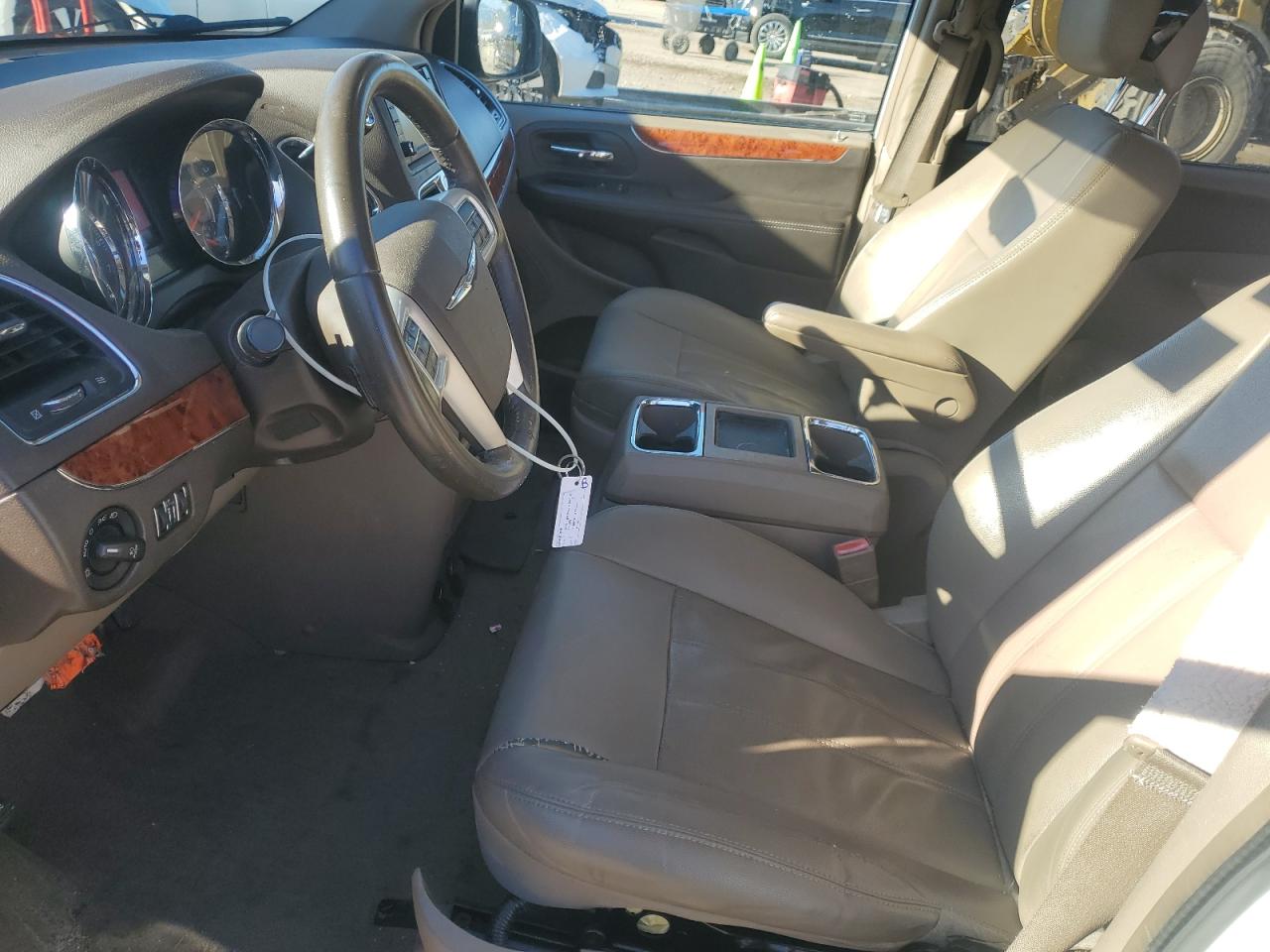 CHRYSLER TOWN & COUNTRY TOURING