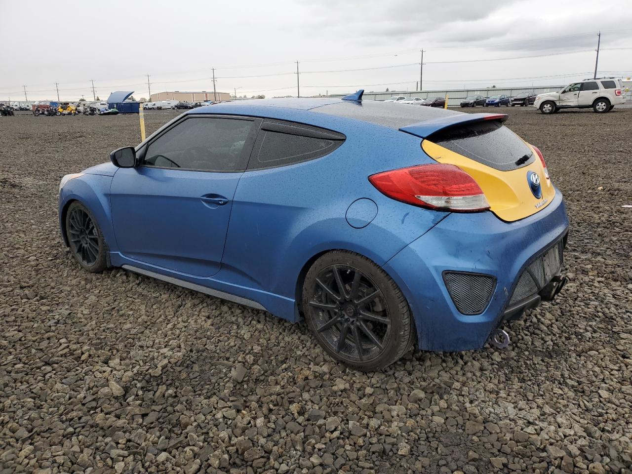 HYUNDAI VELOSTER TURBO