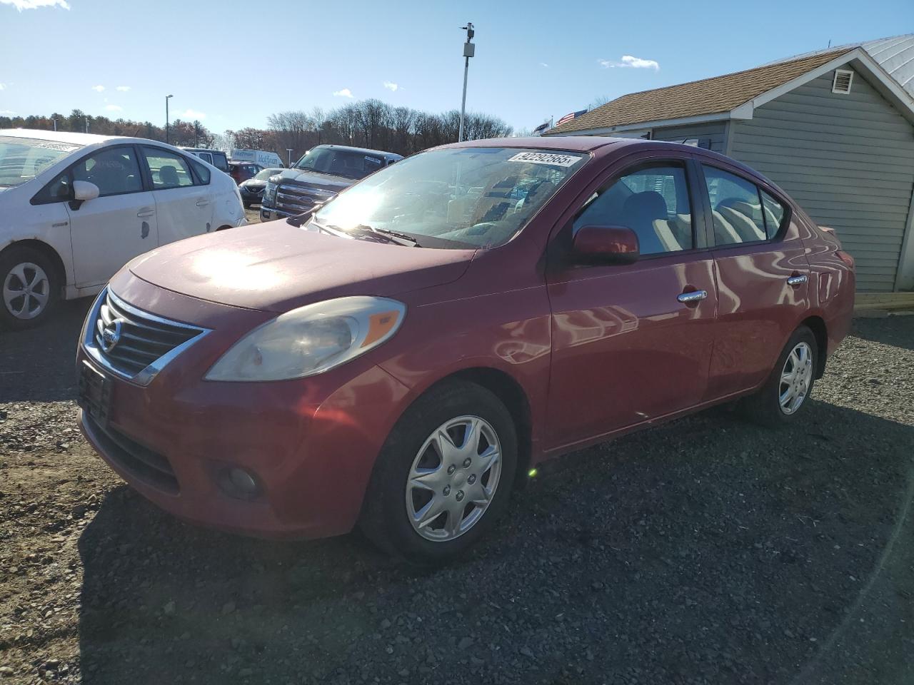 Lot #3287413369 2013 NISSAN VERSA S