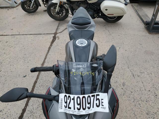 2016 YAMAHA YZFR3 #3290295242
