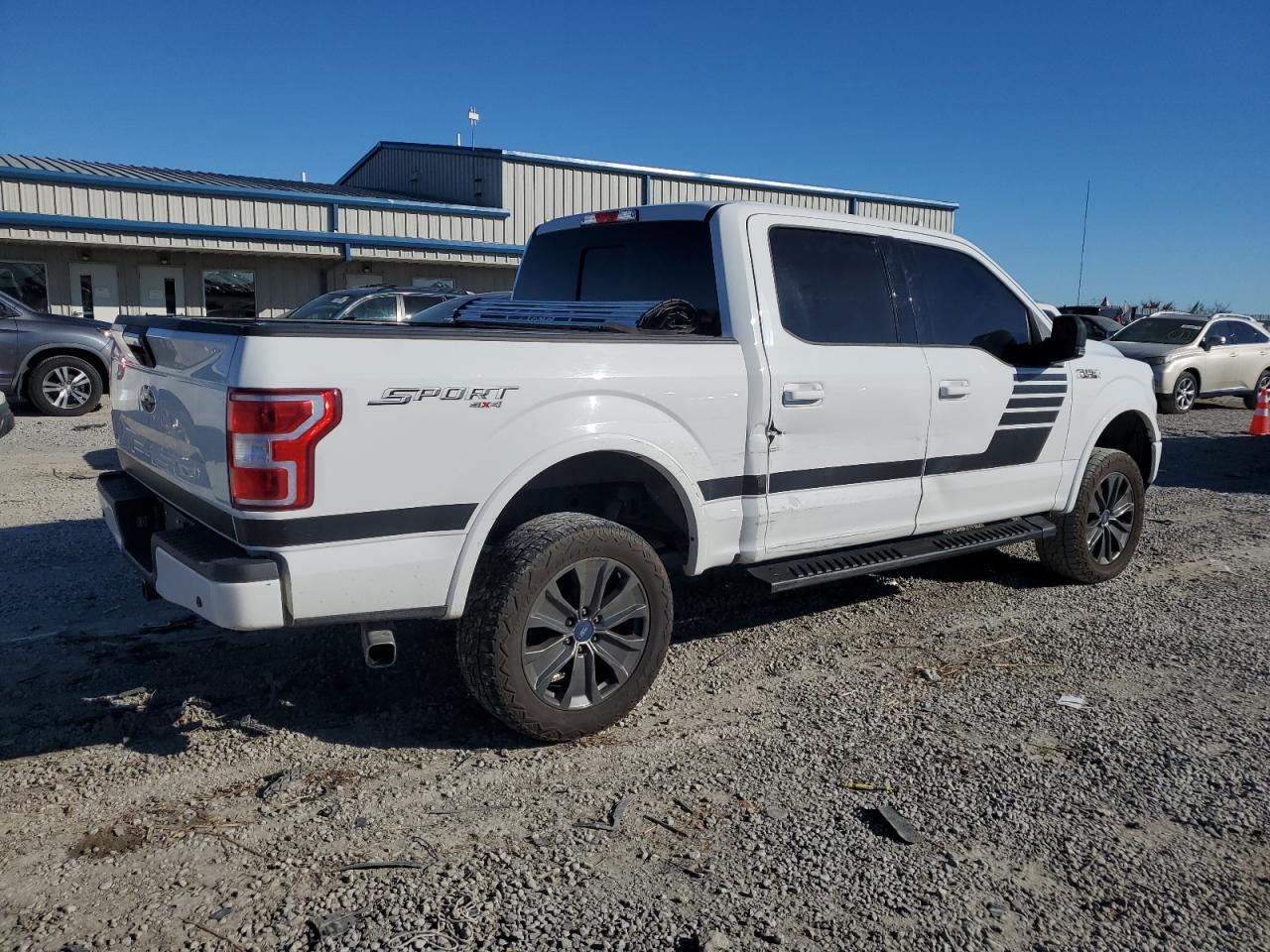 FORD F-150 SUPERCREW