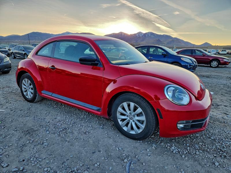 2013 VOLKSWAGEN BEETLE #3304787328