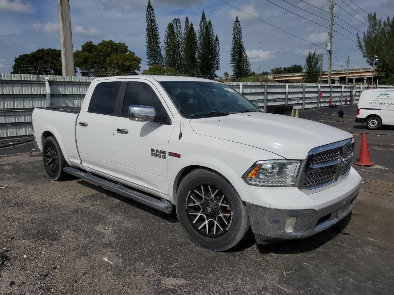 Lot #3305362303 2015 RAM 1500 LARAM