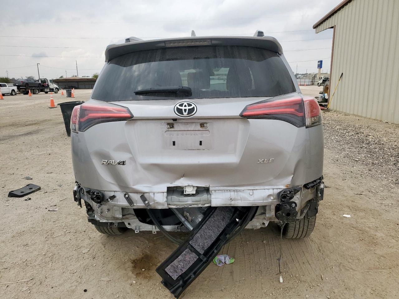 TOYOTA RAV4 ADVENTURE