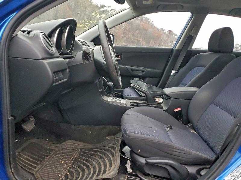 2004 MAZDA 3 HATCHBAC #3302647083