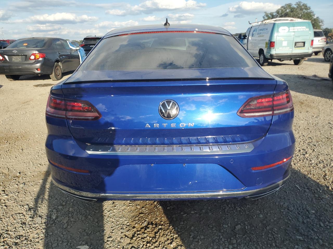 VOLKSWAGEN ARTEON SEL R-LINE